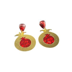 گوشواره آویز طرح انار یلدایی، ترکیبی از طلای براق و رزین یاقوتی